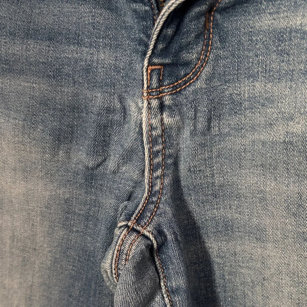 American Eagle Outfitters Women's Light Blue Flare Jeans - Picture 5 of 5